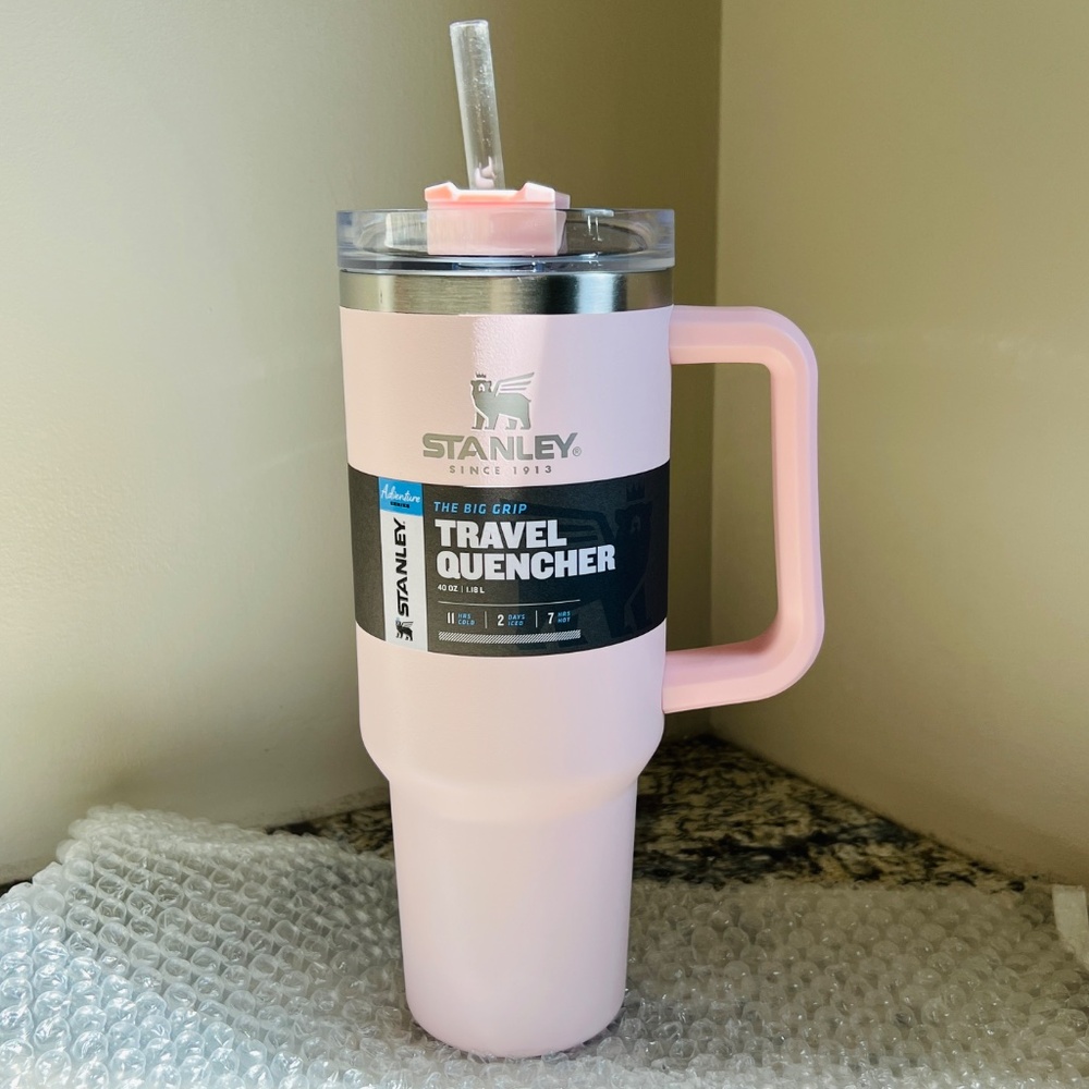 Stanley - PETAL (Pink) - 40oz OG Adventure Quencher Travel Tumbler - RARE + NWT